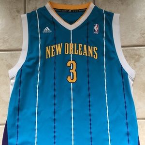 New Orleans Chris Paul Hornets jersey.